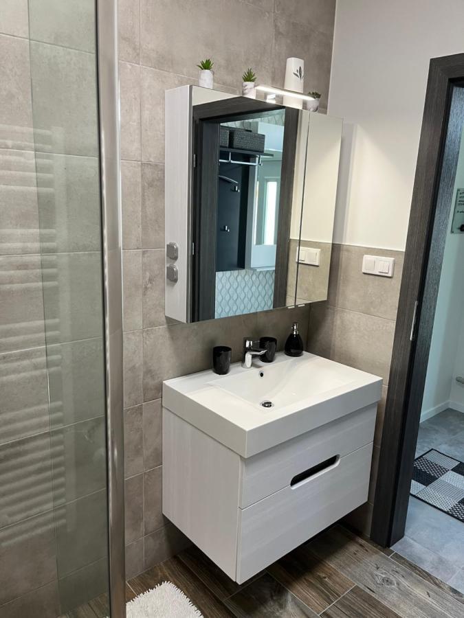 A-765 Apartman Szentgotthárd Eksteriør billede