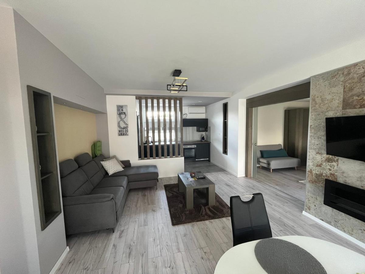 A-765 Apartman Szentgotthárd Eksteriør billede